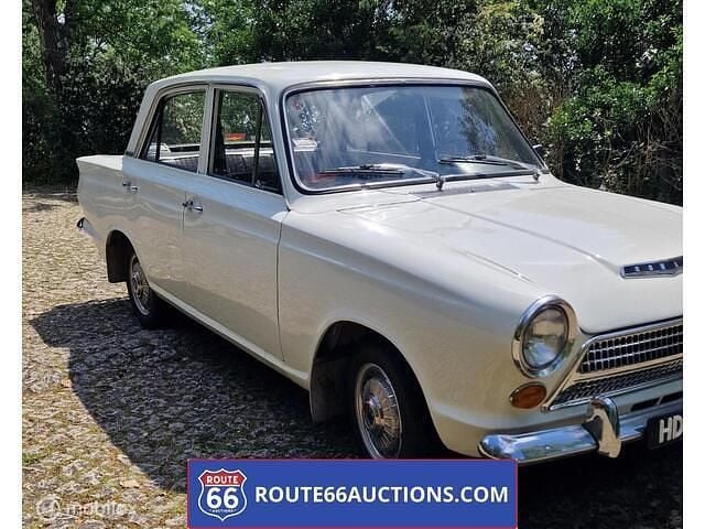 Wit Gebruikt 1964 Ford Cortina Sedan | € 4.500 - Afbeelding 1/4