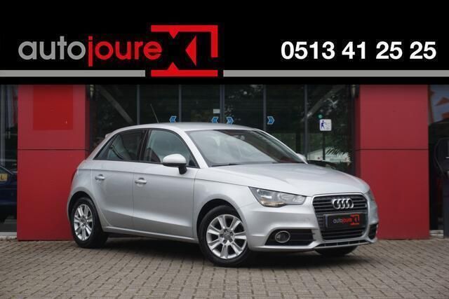 Grijs Gebruikt 2012 Audi A1 Sportback Attraction Hatchback | € 6.899 (Eerlijke prijs) - Afbeelding 1/4