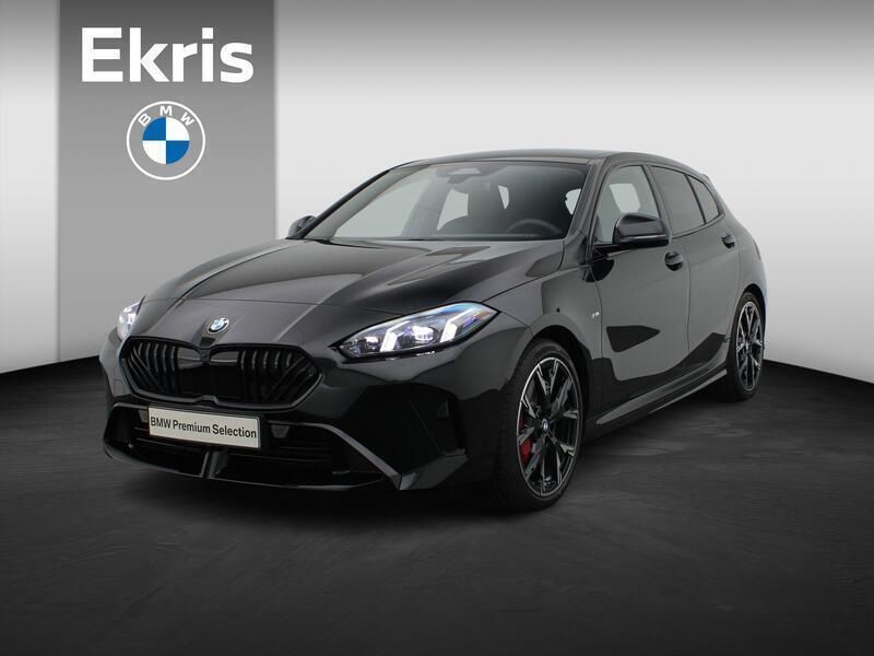 Zwart Gebruikt 2025 BMW 120 M Sport Hatchback | € 48.950 (Iets duurder) - Afbeelding 1/4