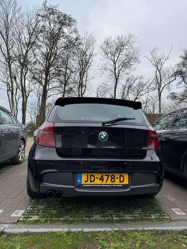 Occasion BMW 118 143 PK (105 kW) 2007 Zwart Hatchback