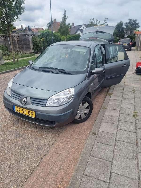 Grijs Gebruikt 2005 Renault Scénic II MPV | € 500 (Super prijs) - Afbeelding 1/4