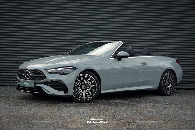 Grijs Gebruikt 2024 Mercedes CLE200 AMG line Cabriolet | € 74.750 (Super prijs) - Afbeelding 1/4
