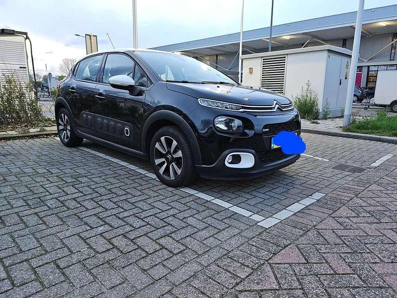 Zwart Gebruikt 2017 Citroën C3 PureTech Hatchback | € 7.200 (Eerlijke prijs) - Afbeelding 1/4