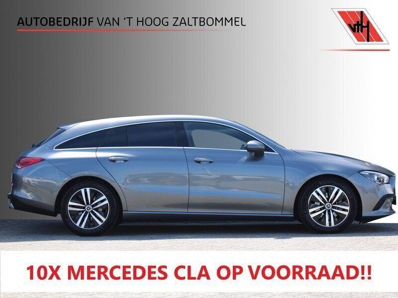 Grijs Gebruikt 2021 Mercedes CLA200 Business Stationwagen | € 25.900 (Goede deal) - Afbeelding 1/4