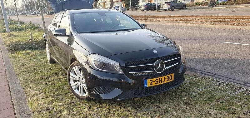 Zwart Gebruikt 2013 Mercedes A180 Edition Stationwagen | € 8.500 (Eerlijke prijs) - Afbeelding 1/4