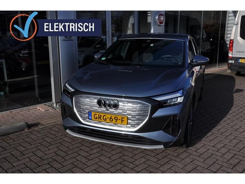 Blauw Occasion 2022 Audi Q4 Sportback e-tron SUV | € 36.750 (Duur) - Afbeelding 1/4