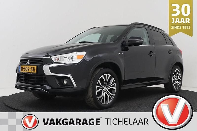 Zwart Gebruikt 2017 Mitsubishi ASX SUV | € 12.899 (Eerlijke prijs) - Afbeelding 1/3