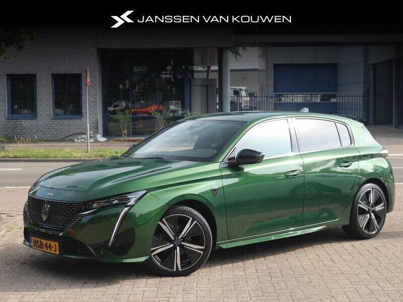 Groen Gebruikt 2023 Peugeot 308 GT Hatchback | € 27.885 (Eerlijke prijs) - Afbeelding 1/4