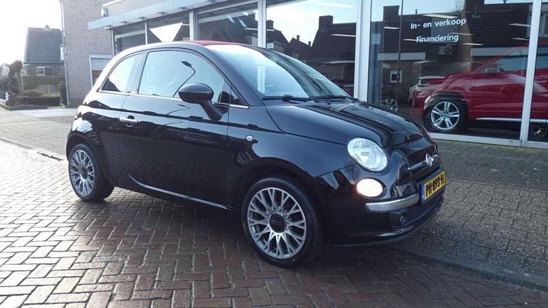 Zwart Occasion 2011 Fiat 500C Cabriolet | € 5.500 (Duur) - Afbeelding 1/4