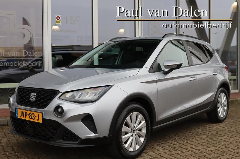 Grijs Occasion 2024 Seat Arona Business SUV | € 21.900 (Eerlijke prijs) - Afbeelding 1/4