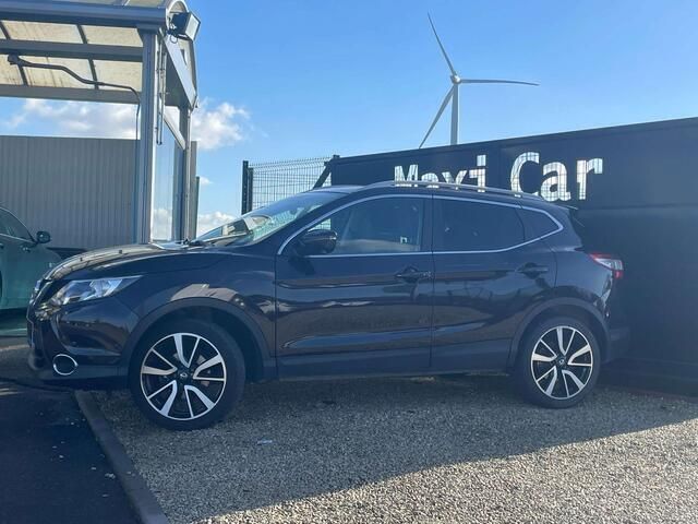 Paars Gebruikt 2017 Nissan Qashqai 360º SUV | € 15.490 (Eerlijke prijs) - Afbeelding 1/4