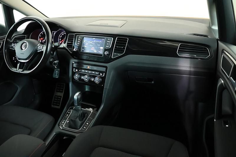 Occasion VW Golf Sportsvan Sound 126 PK (92 kW) 2017 Grijs MPV