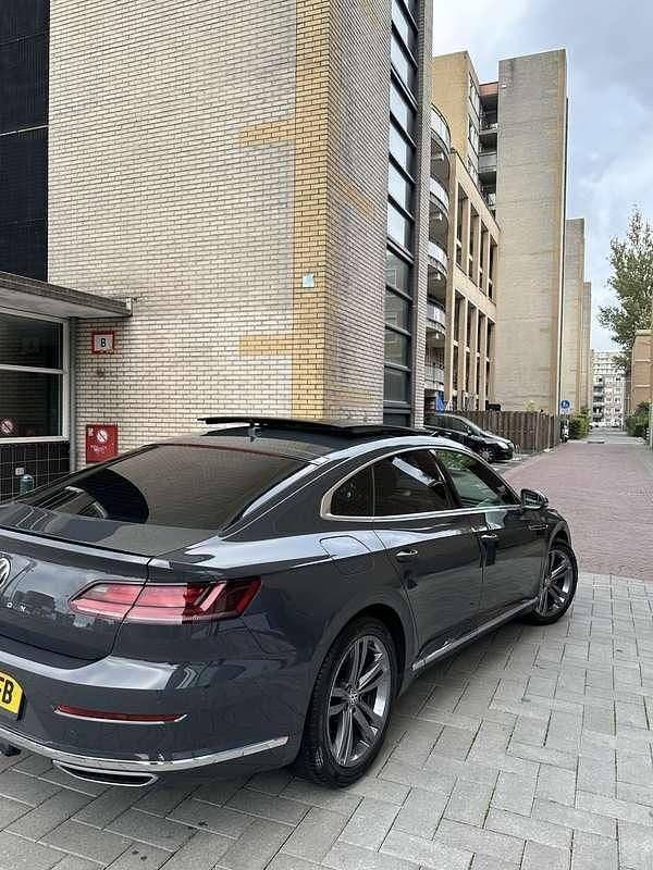 Occasion VW Arteon Business 190 PK (139 kW) 2019 Grijs Hatchback