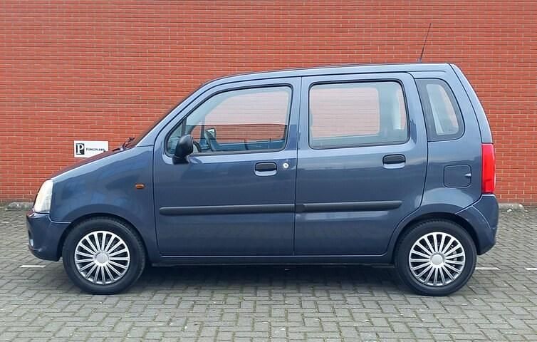 Occasion Opel Agila Essentia 80 PK (58 kW) 2006 Grijs Hatchback