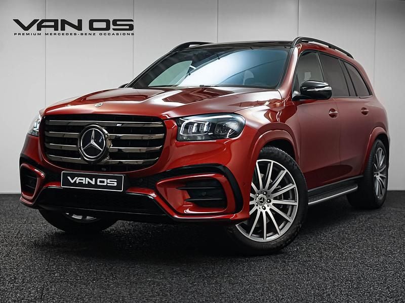 Rood (metallic) Gebruikt 2024 Mercedes GLS350 AMG line SUV | € 149.995 - Afbeelding 1/4