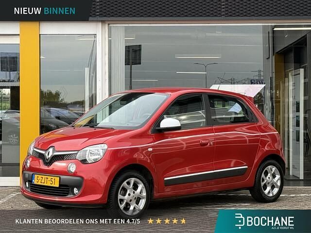 Rouge flamme nnp Gebruikt 2015 Renault Twingo Dynamique Hatchback | € 7.350 (Eerlijke prijs) - Afbeelding 1/4