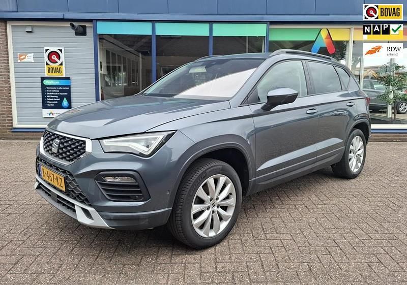 Grijs Gebruikt 2021 Seat Ateca Business SUV | € 20.950 (Eerlijke prijs) - Afbeelding 1/4