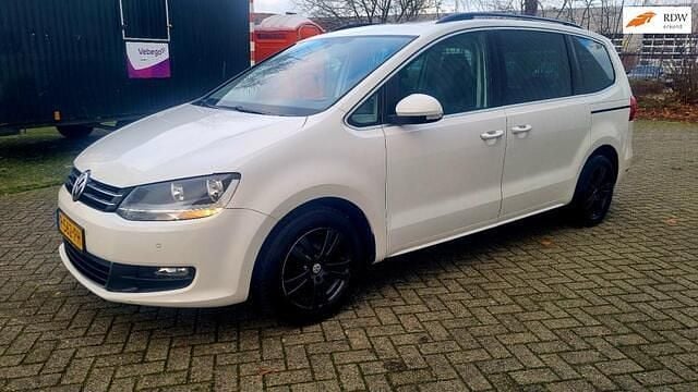 Wit Gebruikt 2010 VW Sharan Highline MPV | € 7.250 (Goede deal) - Afbeelding 1/4