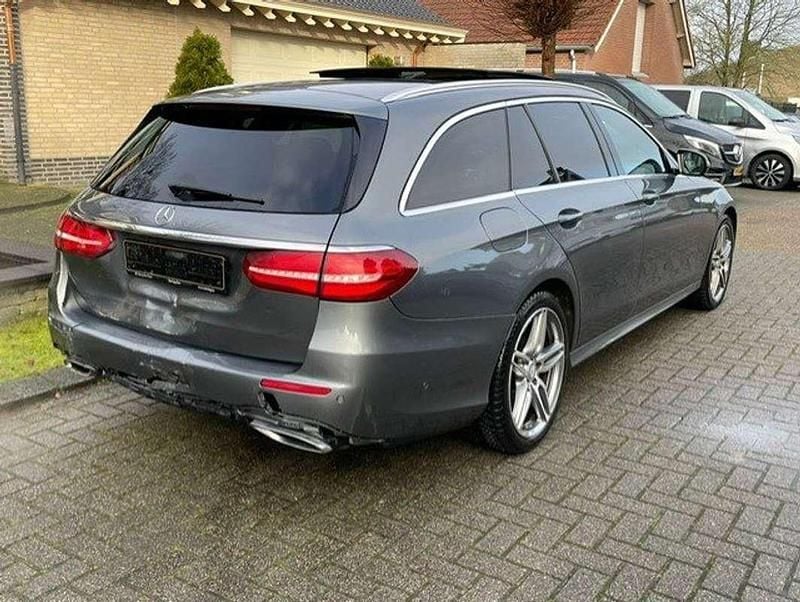 Occasion Mercedes E220 AMG line 194 PK (142 kW) 2017 Grijs Stationwagen