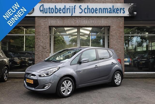Grijs Gebruikt 2013 Hyundai ix20 MPV | € 7.995 (Eerlijke prijs) - Afbeelding 1/4