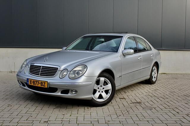 Occasion Mercedes E200 Avantgarde 163 PK (119 kW) 2003 Grijs Sedan