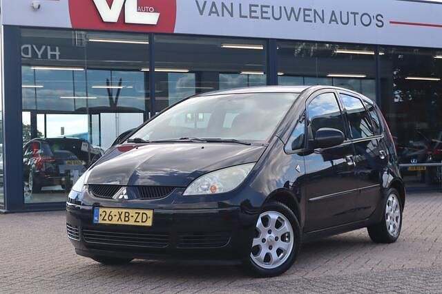 Zwart Gebruikt 2007 Mitsubishi Colt Invite Hatchback | € 1.748 (Eerlijke prijs) - Afbeelding 1/4