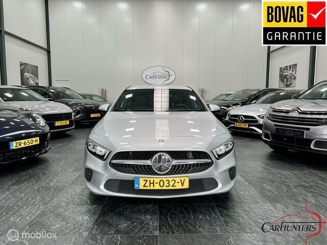 Occasion Mercedes A180 Advantage 136 PK (100 kW) 2019 Zilver Hatchback