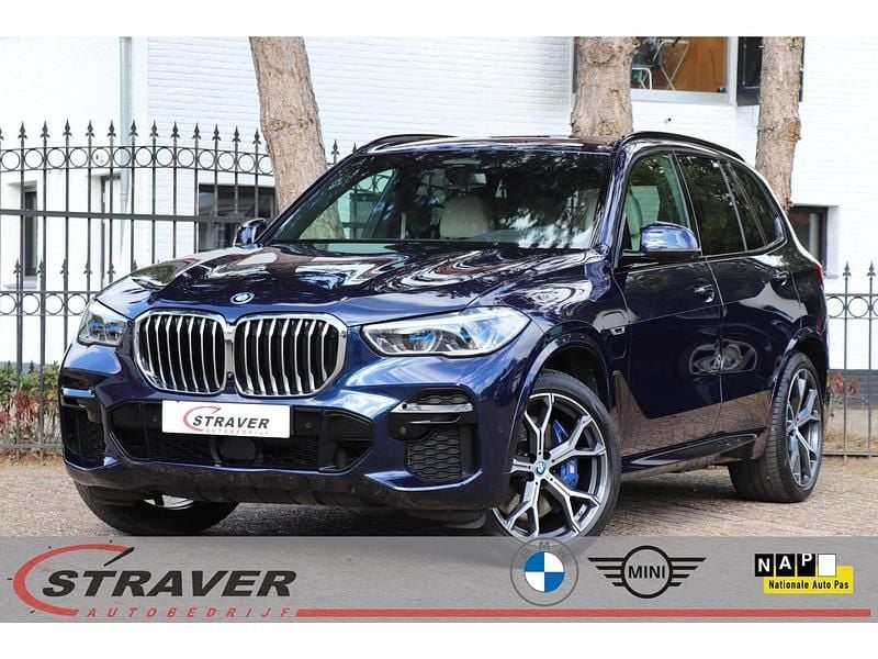 Blauw Occasion 2022 BMW X5 Executive SUV | € 61.950 (Super prijs) - Afbeelding 1/4