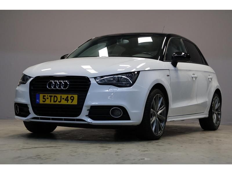 Wit Gebruikt 2014 Audi A1 Admired Hatchback | € 8.945 (Goede deal) - Afbeelding 1/4