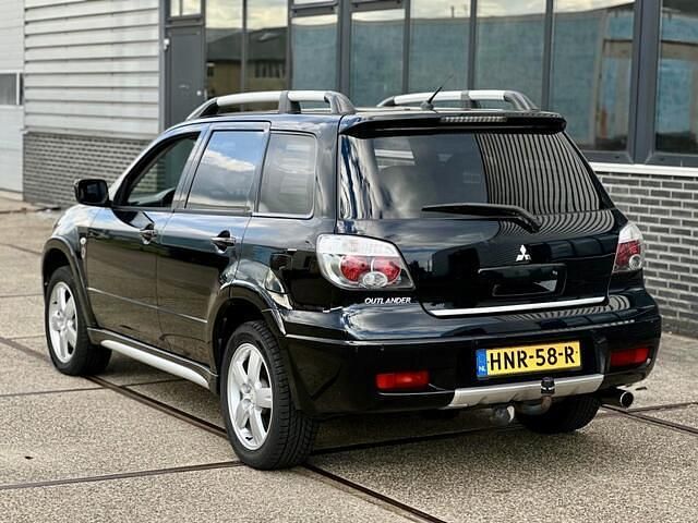 Occasion Mitsubishi Outlander Instyle 161 PK (118 kW) 2006 Zwart SUV