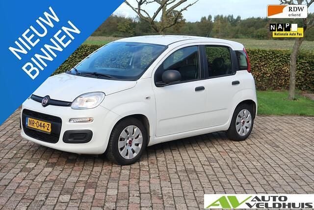 Wit Gebruikt 2017 Fiat Panda Pop Star Hatchback | € 5.450 (Goede deal) - Afbeelding 1/4