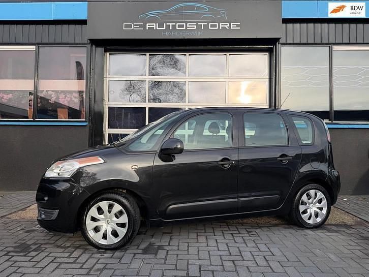 Zwart Occasion 2009 Citroën C3 Picasso MPV | € 2.950 (Eerlijke prijs) - Afbeelding 1/4