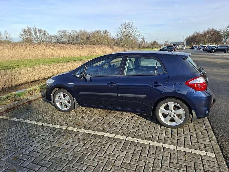 Blauw Occasion 2010 Toyota Auris MPV | € 8.300 (Eerlijke prijs) - Afbeelding 1/4