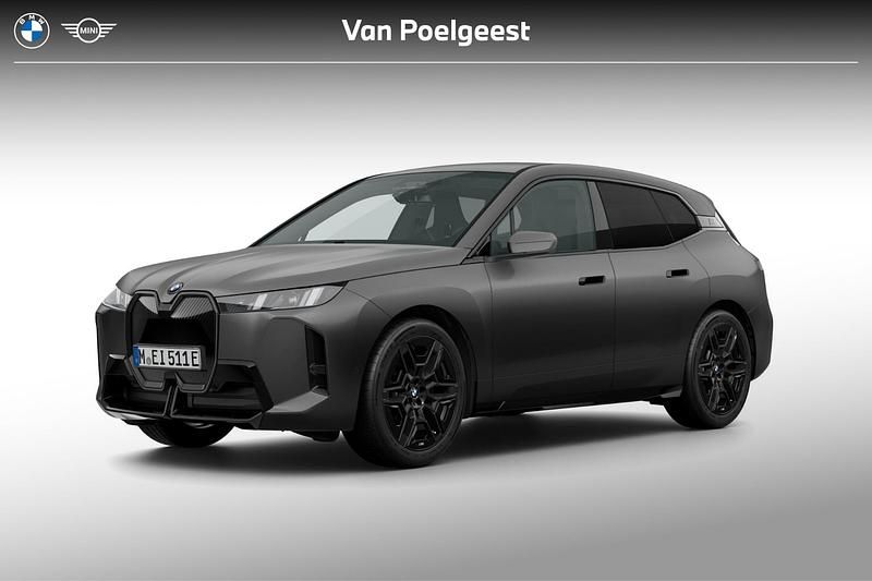 Bmw individual frozen deep grey metallic (c64) (zwart metallic) Gebruikt 2025 BMW iX M Sport SUV | € 82.900 - Afbeelding 1/4