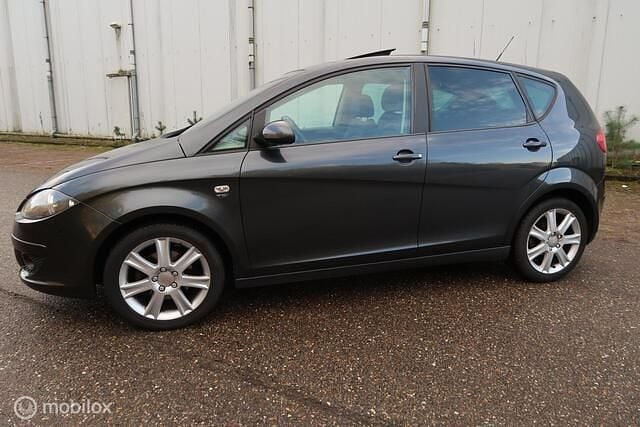 Occasion Seat Altea Style 125 PK (91 kW) 2009 Grijs MPV