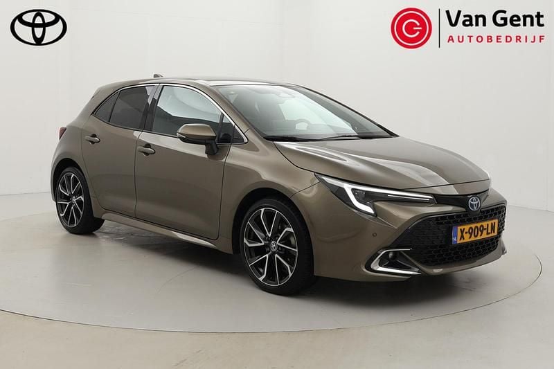 Occasion Toyota Corolla Hybrid Executive 196 PK (144 kW) 2023 Groen Hatchback