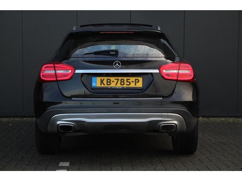 Occasion Mercedes GLA180 Ambition 123 PK (90 kW) 2015 Zwart SUV