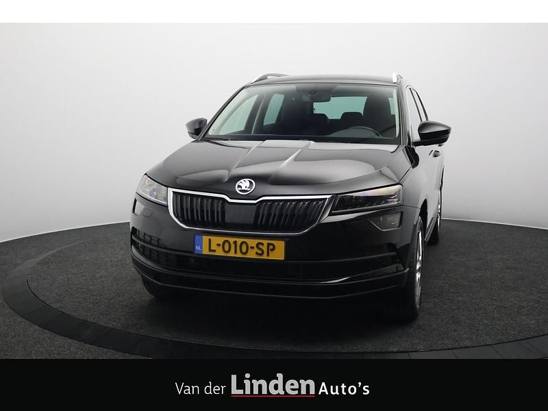 Zwart Occasion 2021 Skoda Karoq Business Line SUV | € 23.845 (Super prijs) - Afbeelding 1/4
