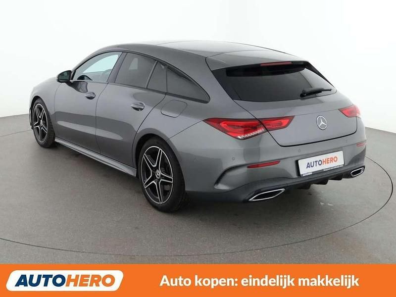 Occasion Mercedes CLA200 Shooting Brake AMG line 163 PK (119 kW) 2020 Grijs Stationwagen