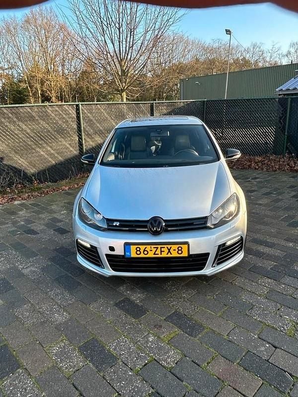 Occasion 2010 VW Golf VI R Hatchback | € 10.500 (Super prijs) - Afbeelding 1/4