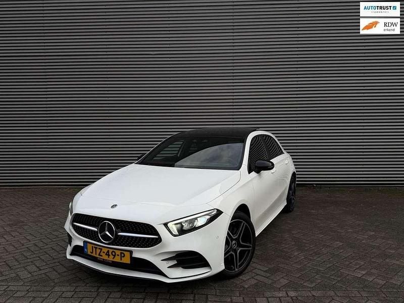 Occasion Mercedes A250 AMG line 2022 Wit (metallic) Hatchback