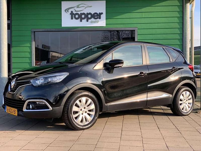 Zwart Gebruikt 2014 Renault Captur Expression SUV | € 7.440 (Eerlijke prijs) - Afbeelding 1/4
