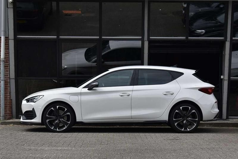 Occasion Cupra Leon VZ 245 PK (180 kW) 2021 Wit Hatchback