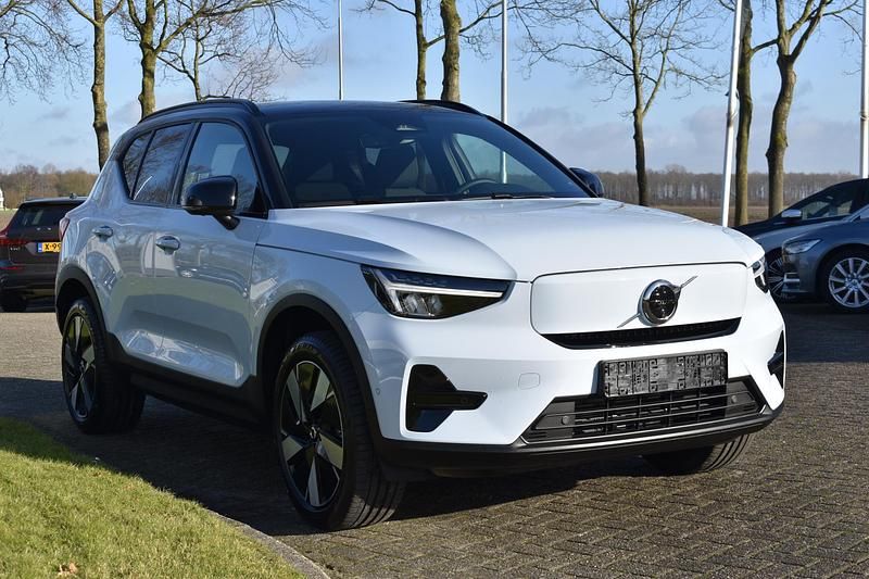 Occasion Volvo EX40 Plus 185 kW (252 PK) 2025 Blauw SUV