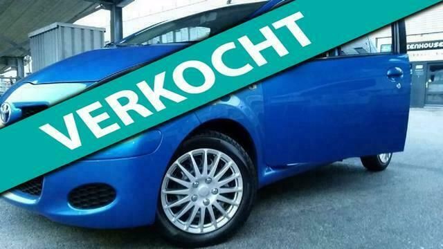 Blauw Gebruikt 2012 Toyota Aygo Hatchback | € 4.399 (Goede deal) - Afbeelding 1/4