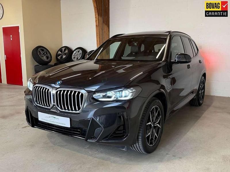 Grijs Occasion 2022 BMW X3 M Sport SUV | € 42.995 (Eerlijke prijs) - Afbeelding 1/4