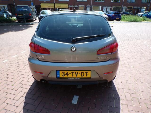 Afbeelding 4/4