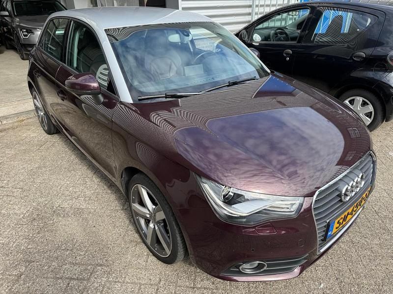 Occasion Audi A1 Ambition 86 PK (63 kW) 2012 Rood Hatchback