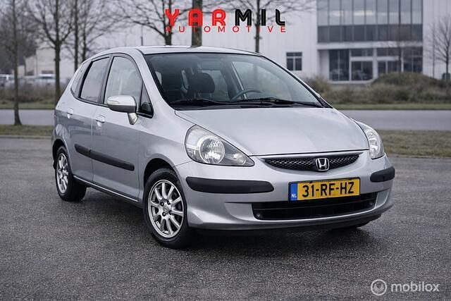 Occasion Honda Jazz LS 83 PK (61 kW) 2005 Grijs Hatchback