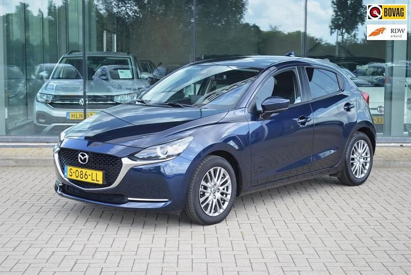 Blauw Occasion 2023 Mazda 2 Luxury Hatchback | € 20.145 (Eerlijke prijs) - Afbeelding 1/4